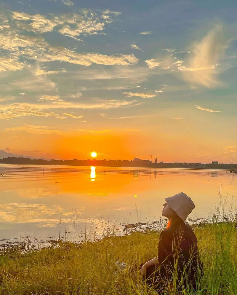 Photograph the tranquil allure of Hanoi’s natural haven
